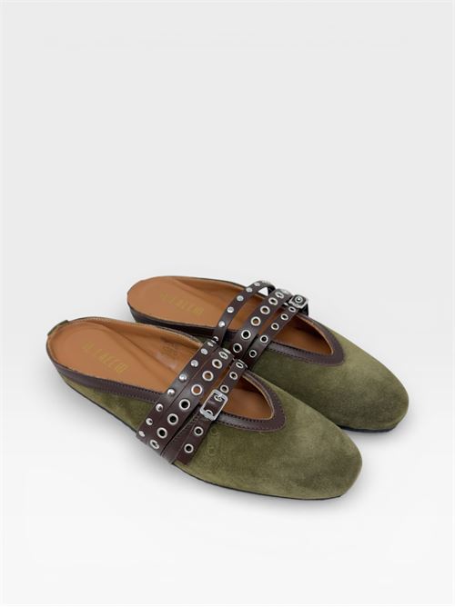 Sabot in suede verde con cinturini borchiati IL LACCIO | 5321VELOURBOSCO/MOUSSECIOCCO